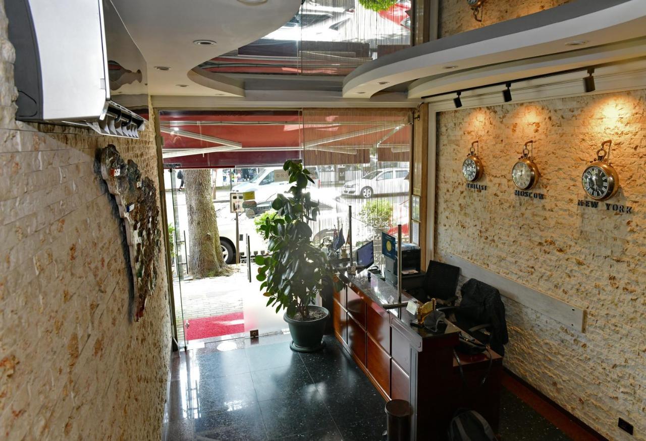באטומי Antika Hotel מראה חיצוני תמונה